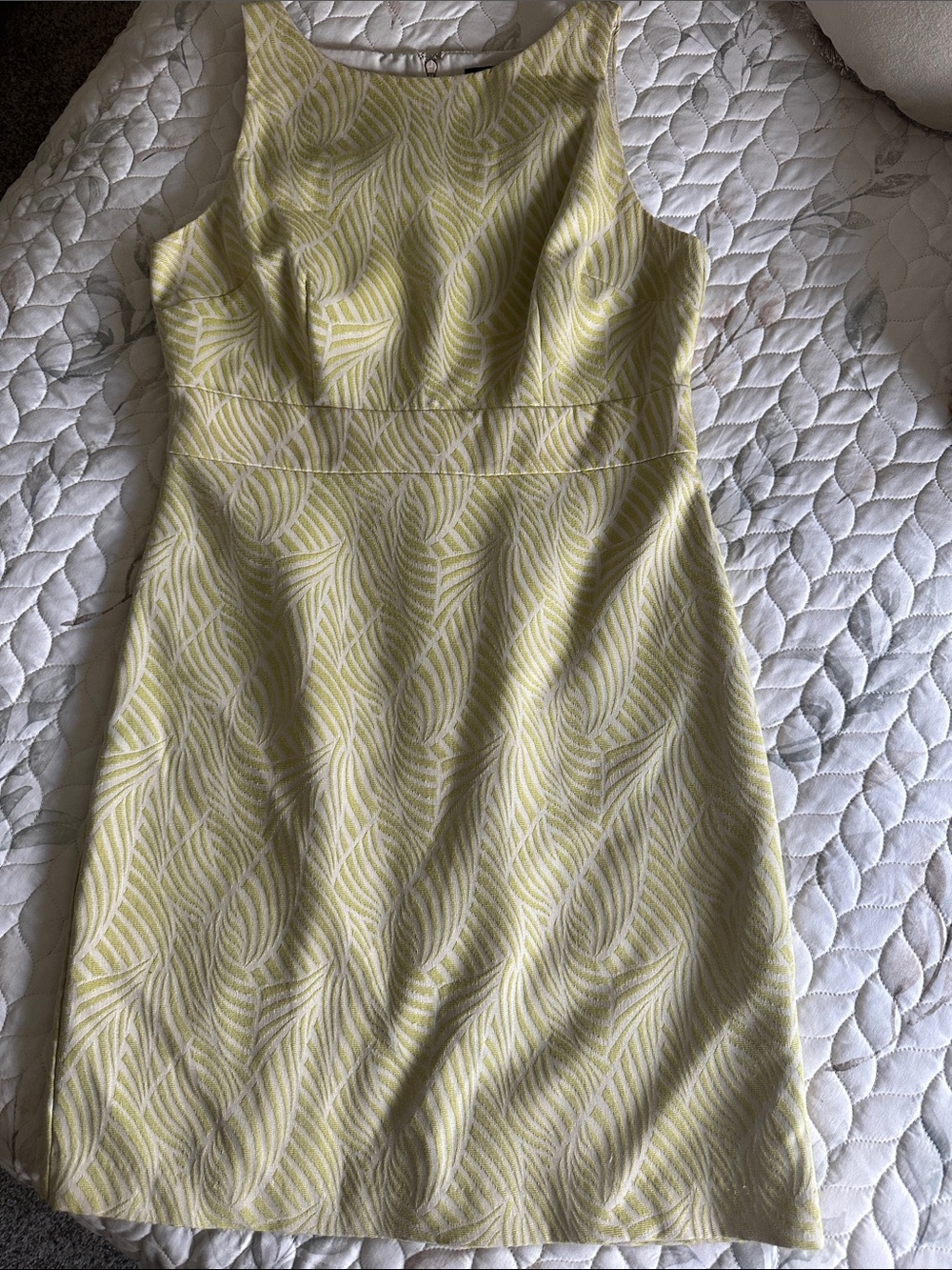 Ann Taylor Yellow-White Sleeveless Jacquard Sheath Dress
